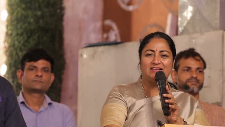 "Diwali Incomplete Without Fireworks": Delhi Chief Minister's Supreme Court Appeal