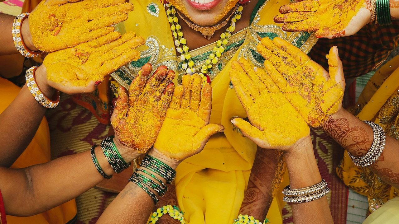 Complete your haldi look with these jewellery picks from Myntra