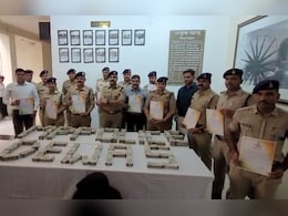 ₹1.25 करोड़ की चोरी का 24 घंटे में खुलासा! पुलिस ने बरामद की पूरी रकम, आरोपी धार से गिरफ्तार ₹1.25 करोड़ की चोरी का 24 घंटे में खुलासा! पुलिस ने बरामद की पूरी रकम, आरोपी धार से गिरफ्तार