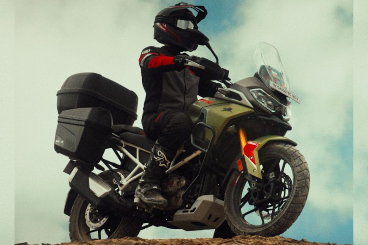 TVS Apache RTX 300 TVS Apache RTX 300