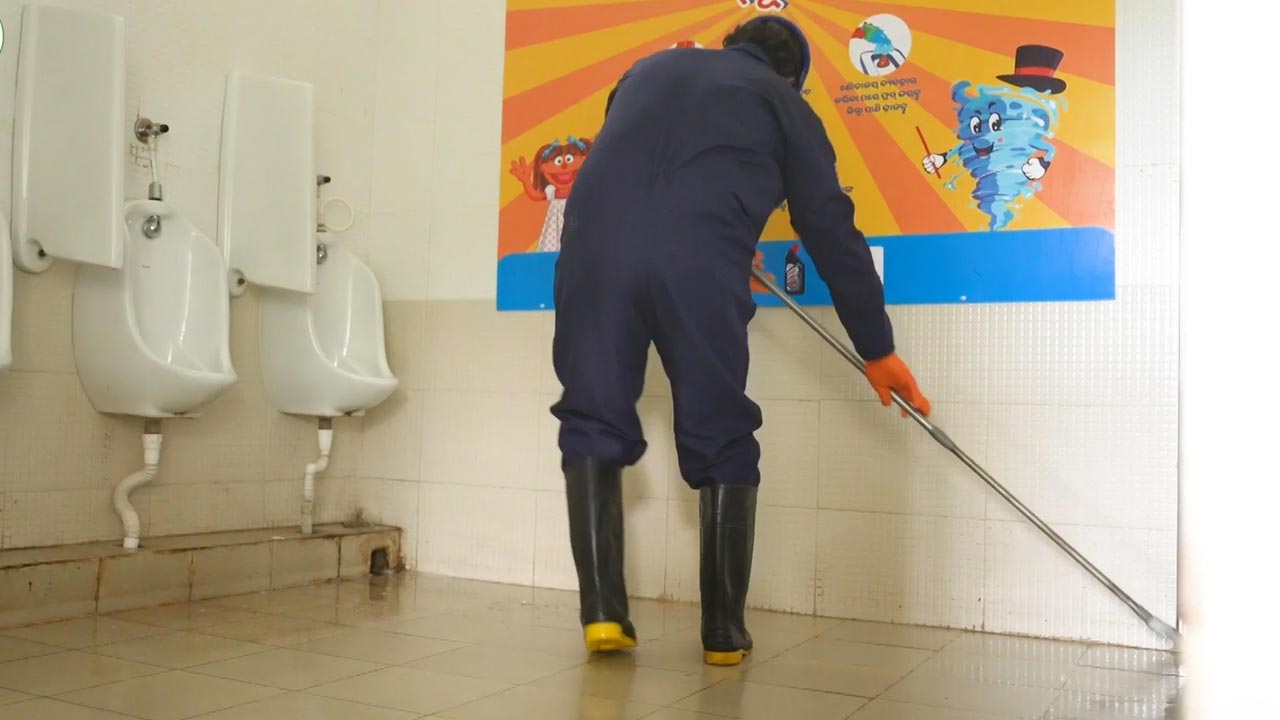 Power of 8: Transforming School Hygiene Across India