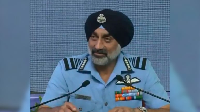 हमने ऑपरेशन सिंदूर में पाकिस्तान के 4-5 F-16 लड़ाकू विमान मार गिराए, एयर फोर्स चीफ का बड़ा खुलासा