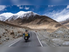 लेह-लद्दाख में इन जगहों को करें एक्सप्लोर, जन्‍नत जैसे दिखते हैं नजारे