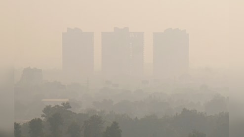दिवाली से पहले 'जहरीली' हो रही दिल्ली की हवा, पंजाब और हरियाणा में भी लगातार बिगड़ रहा AQI