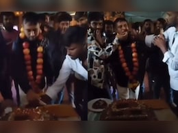 Undertrial Prisoner Celebrates Birthday Inside Bengaluru Jail, Video Goes Viral Undertrial Prisoner Celebrates Birthday Inside Bengaluru Jail, Video Goes Viral