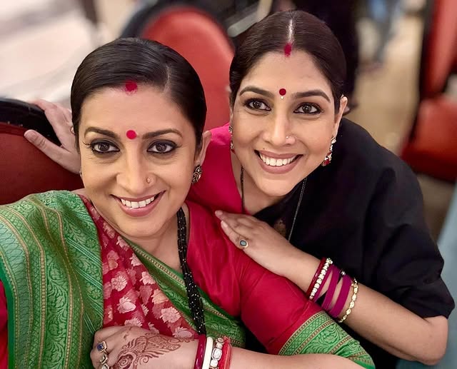 Smriti Irani Sends Love To Sakshi Tanwar Ahead Of <i>Kyunki-Kahaani</i> Reunion: "Tulsi-Parvati Were Not Chasing History"