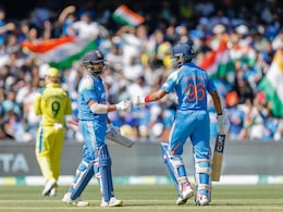 IND vs AUS: रोहित शर्मा ने बतौर ओपनर रचा इतिहास, वनडे में तोड़ा गांगुली का 'महारिकॉर्ड, सचिन के बाद दूसरे बल्लेबाज IND vs AUS: रोहित शर्मा ने बतौर ओपनर रचा इतिहास, वनडे में तोड़ा गांगुली का 'महारिकॉर्ड, सचिन के बाद दूसरे बल्लेबाज
