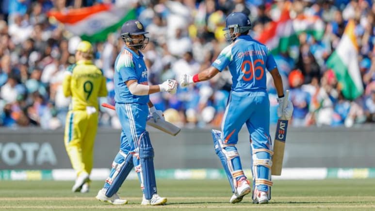 IND vs AUS: रोहित शर्मा ने बतौर ओपनर रचा इतिहास, वनडे में तोड़ा गांगुली का 'महारिकॉर्ड, सचिन के बाद दूसरे बल्लेबाज IND vs AUS: रोहित शर्मा ने बतौर ओपनर रचा इतिहास, वनडे में तोड़ा गांगुली का 'महारिकॉर्ड, सचिन के बाद दूसरे बल्लेबाज