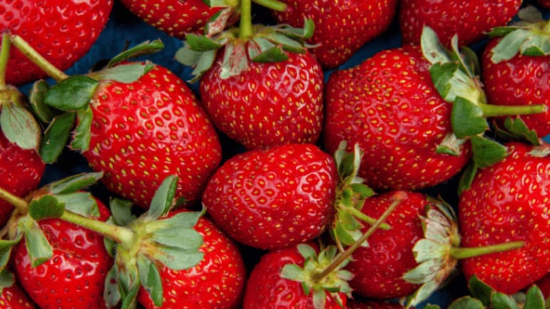 Eating Strawberries Daily Can Dramatically Cut The Risk Of Prediabetes In Adults, New Study Says