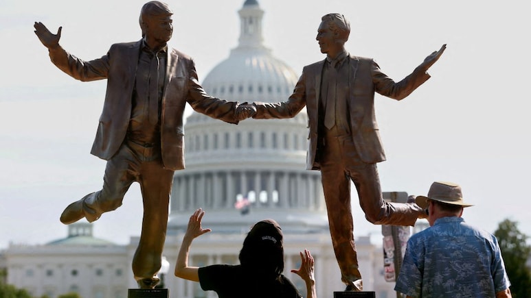 Statue of Trump, Jeffrey Epstein Holding Hands Reappears in Washington