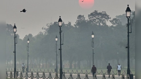 Delhi's Air Quality Shows Slight Improvement But Still In 'Poor' Category Delhi's Air Quality Shows Slight Improvement But Still In 'Poor' Category