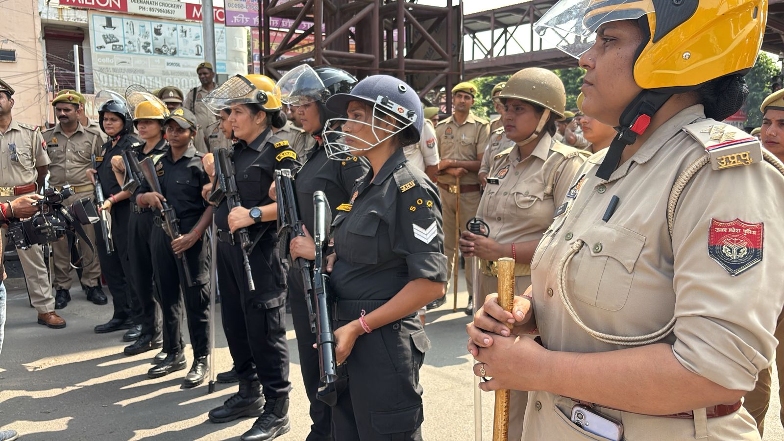 UP News: दंगाइयों की अब खैर नहीं! बरेली में महिलाओं कमांडो ने संभाला मोर्चा, पढ़ें क्यों है ये इतनी घातक