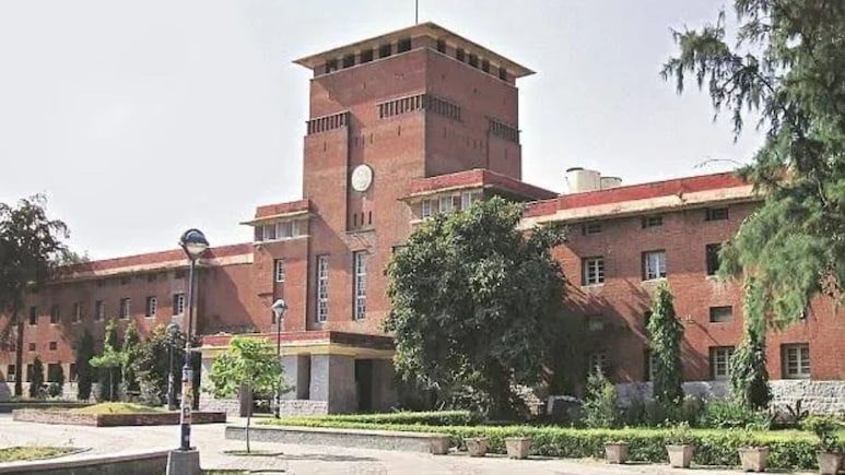 दिल्ली विश्वविद्यालय में एसोसिएट प्रोफेसर और प्रोफेसर के पदों पर भर्ती, ऐसे करें आवेदन दिल्ली विश्वविद्यालय में एसोसिएट प्रोफेसर और प्रोफेसर के पदों पर भर्ती, ऐसे करें आवेदन