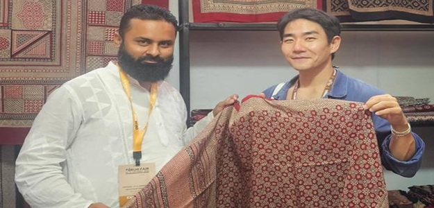 MP के बाग प्रिंट ने विश्व के सबसे बड़े हैंडीक्राफ्ट मेले में बिखेरी अपनी चमक; जानिए क्यों खास है ये छपाई कला