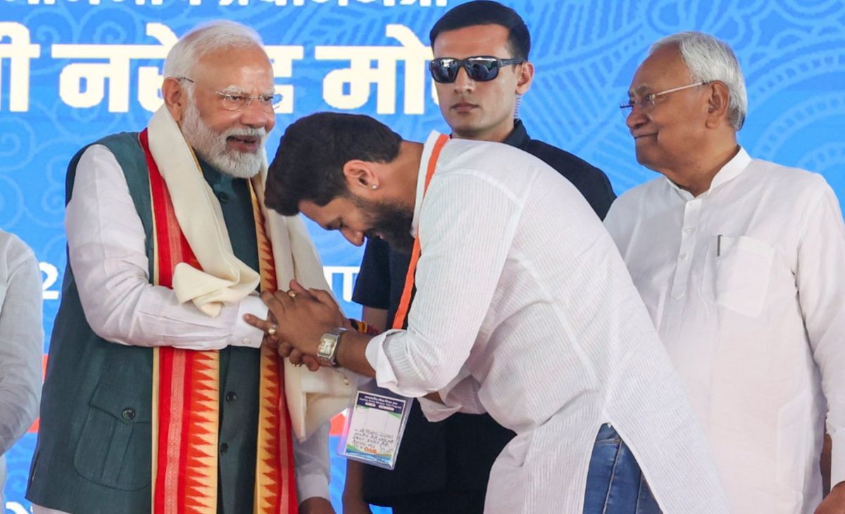 नीतीश अब 'बराबर के साथी', चिराग चमकते चेहरे... NDA सीट बंटवारे से क्या निकले संकेत?