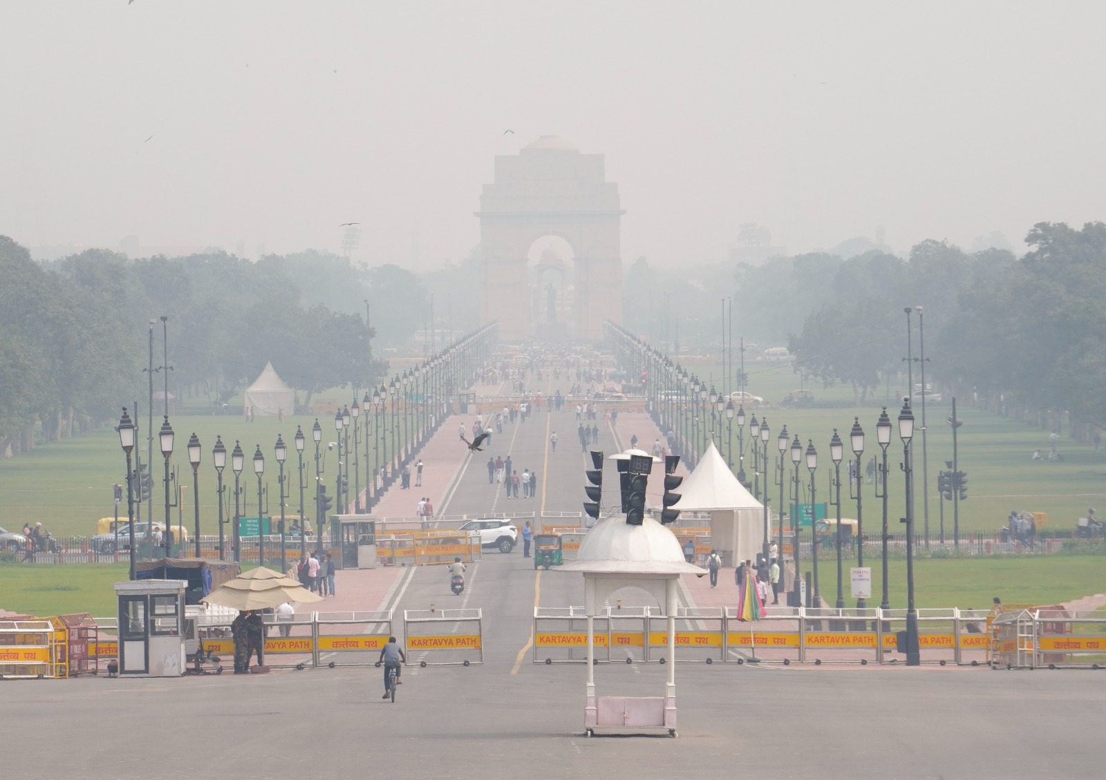 स्कूलों में खेल गतिविधियां आगे शिफ्ट हों, नवंबर-दिसंबर ये करना ठीक नहीं... प्रदूषण पर सुनवाई के दौरान SC