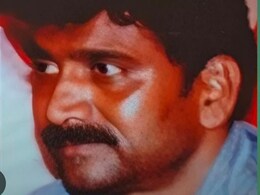 1.5 करोड़ रुपये के इनामी माओवादी बंदी प्रकाश ने किया सरेंडर, कई हिंसक घटनाओं में था शामिल 1.5 करोड़ रुपये के इनामी माओवादी बंदी प्रकाश ने किया सरेंडर, कई हिंसक घटनाओं में था शामिल