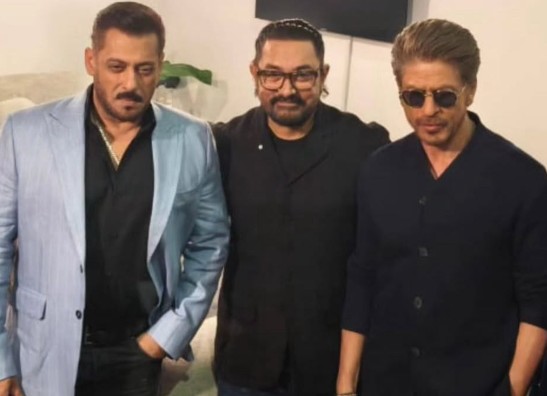 Shah Rukh Khan Reacts To Salman Khan's "Outsider" Tag: "I Also Come From A Film Family"