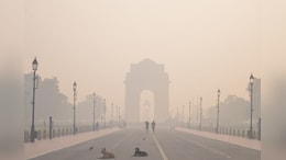 'Six Years Of Indifference": Shashi Tharoor Reposts 6-Year-Old Post On Delhi AQI
