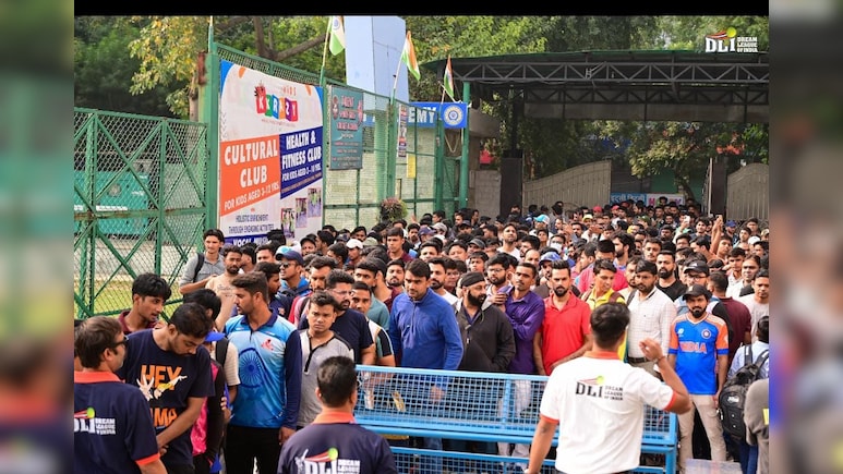 ड्रीम लीग ऑफ इंडिया: दिल्ली ट्रायल्स में पहुंचे 4000 से अधिक खिलाड़ी ड्रीम लीग ऑफ इंडिया: दिल्ली ट्रायल्स में पहुंचे 4000 से अधिक खिलाड़ी