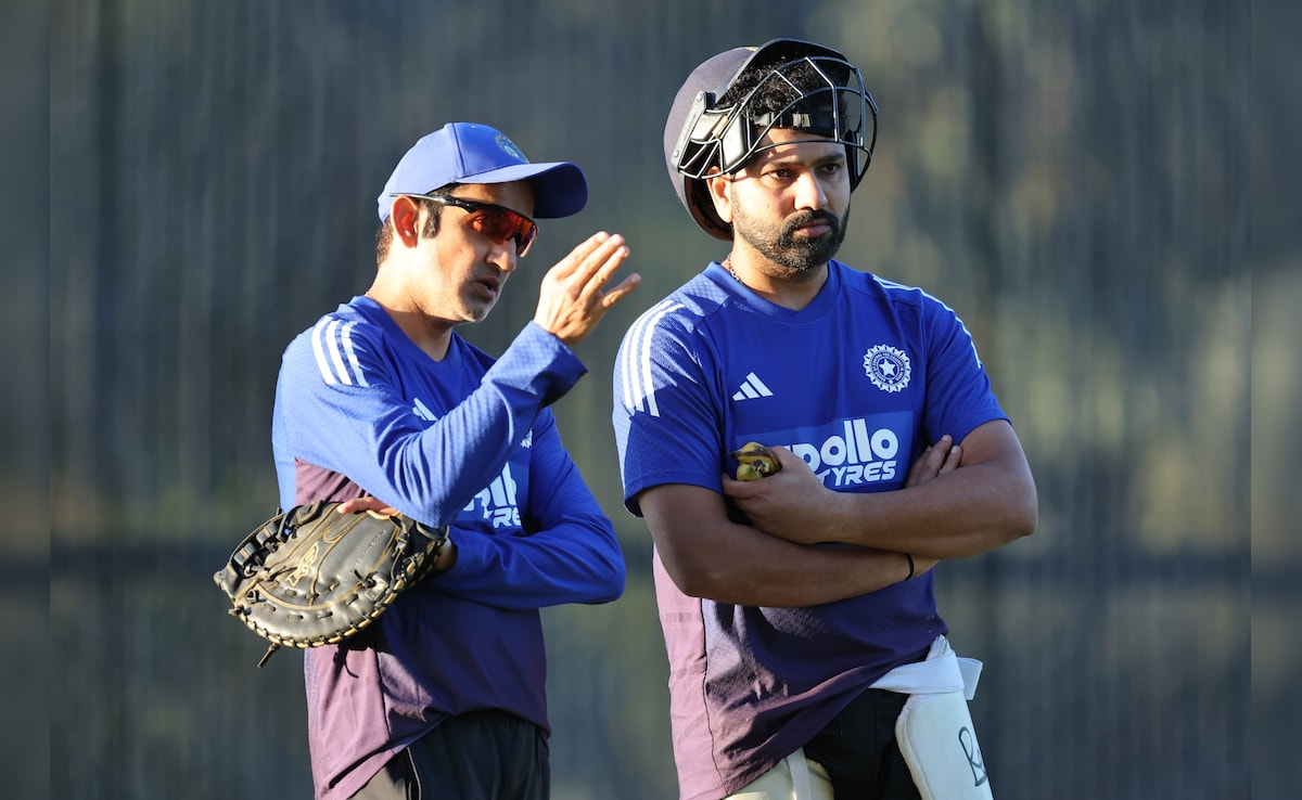 IND vs AUS: "उनके दिमाग में..." रोहित शर्मा के टीम इंडिया से ड्रॉप होने की अटकलों के बीच पूर्व चयनकर्ता का बड़ा बयान