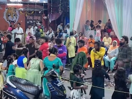 Viral Video Shows Swiggy, Zomato, Zepto, Blinkit Agents Doing Garba Together, Internet Reacts Viral Video Shows Swiggy, Zomato, Zepto, Blinkit Agents Doing Garba Together, Internet Reacts