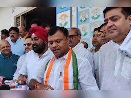 कांग्रेस का संगठन सृजन अभियान: कांग्रेसी ही उठा रहे सवाल, जिलाध्यक्ष नियुक्ति को लेकर घमासान कांग्रेस का संगठन सृजन अभियान: कांग्रेसी ही उठा रहे सवाल, जिलाध्यक्ष नियुक्ति को लेकर घमासान