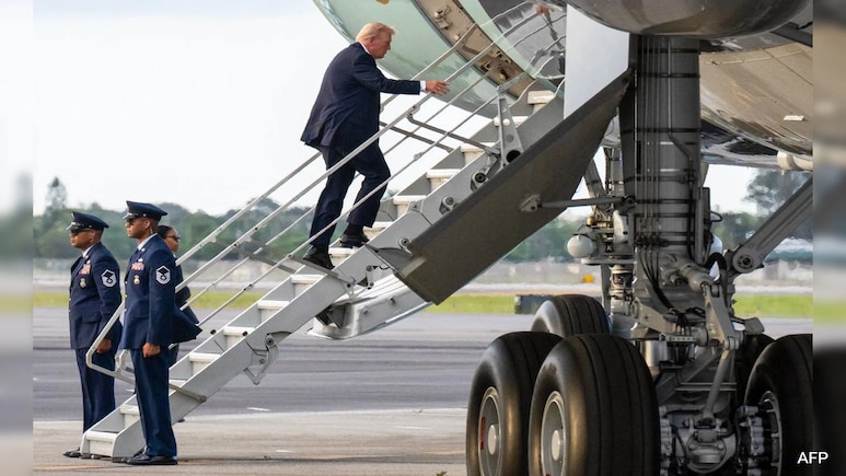 FBI Probes Hunting Stand With Direct View Of Trump's Air Force One Exit FBI Probes Hunting Stand With Direct View Of Trump's Air Force One Exit