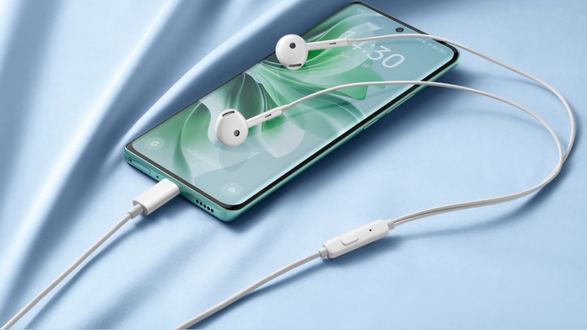 वायर्ड ईयरफोन्स लवर हो जाएं खुश! OnePlus ने भारत में लॉन्च किए Type-C ईयरफोन्स, जानें कीमत