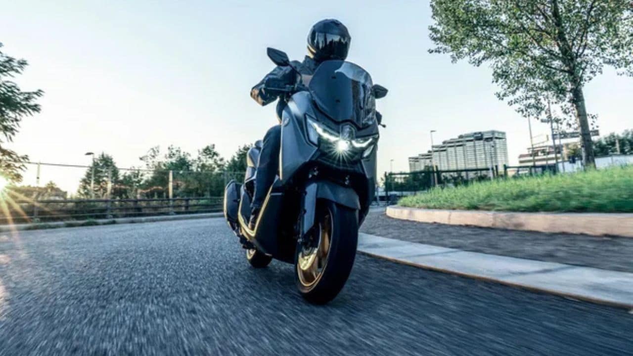 2026 Yamaha Nmax 155 Gets Updated With Downshift Button, New Ride