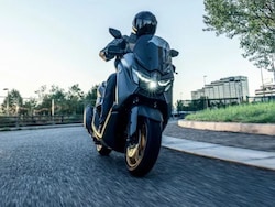2026 Yamaha Nmax 155 Gets Updated With Downshift Button, New Ride Modes