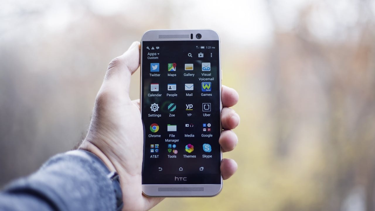 Why Indian Men Wear Shawls In Winter Why Indian Men Wear Shawls In Winter