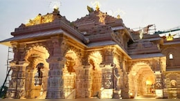 अयोध्या में राम मंदिर का निर्माण कार्य पूरा, ध्वज और कलश स्थापित