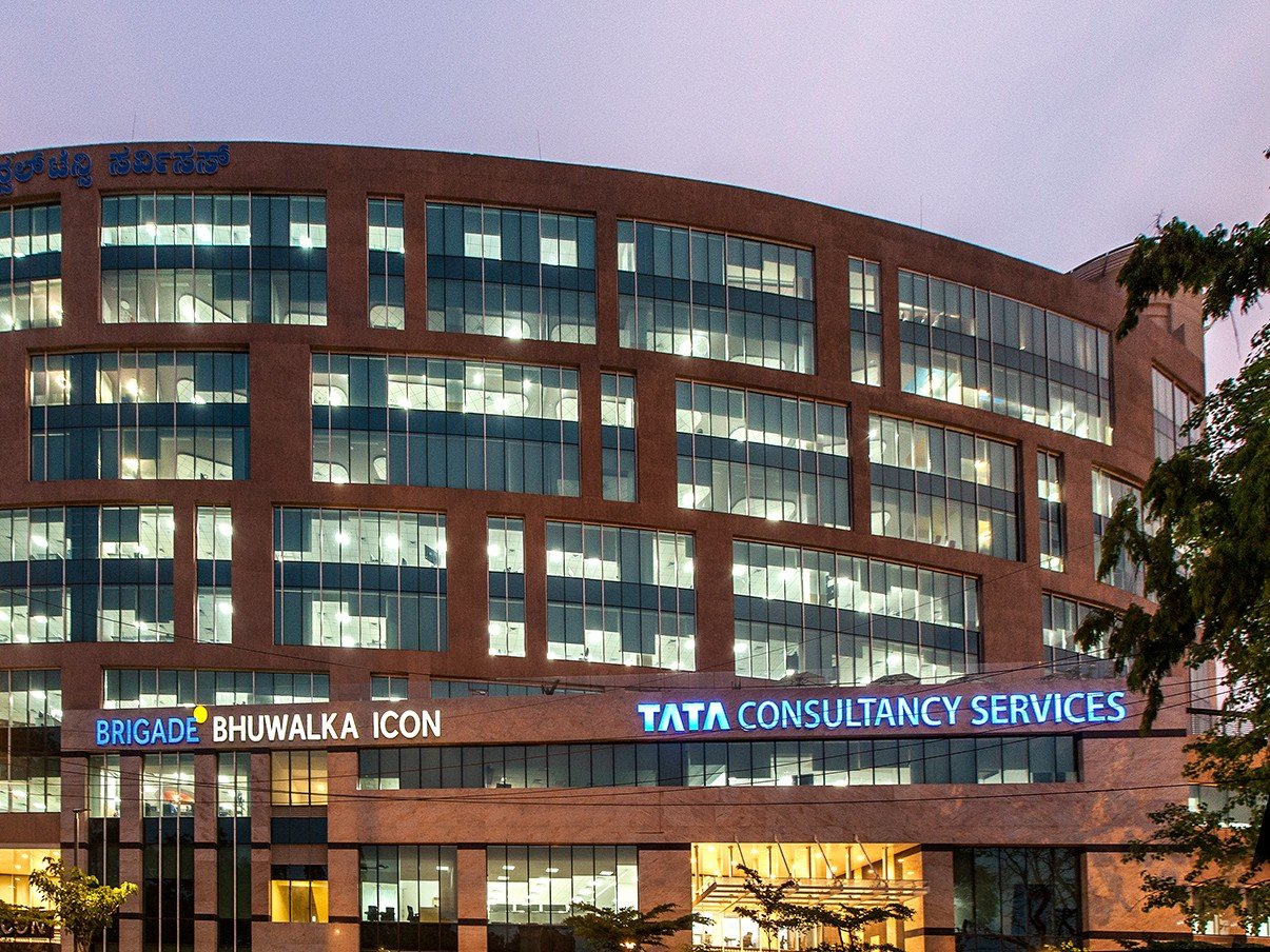 US Senators To TCS: Why Lay Off Americans While Hiring Thousands On H-1B?