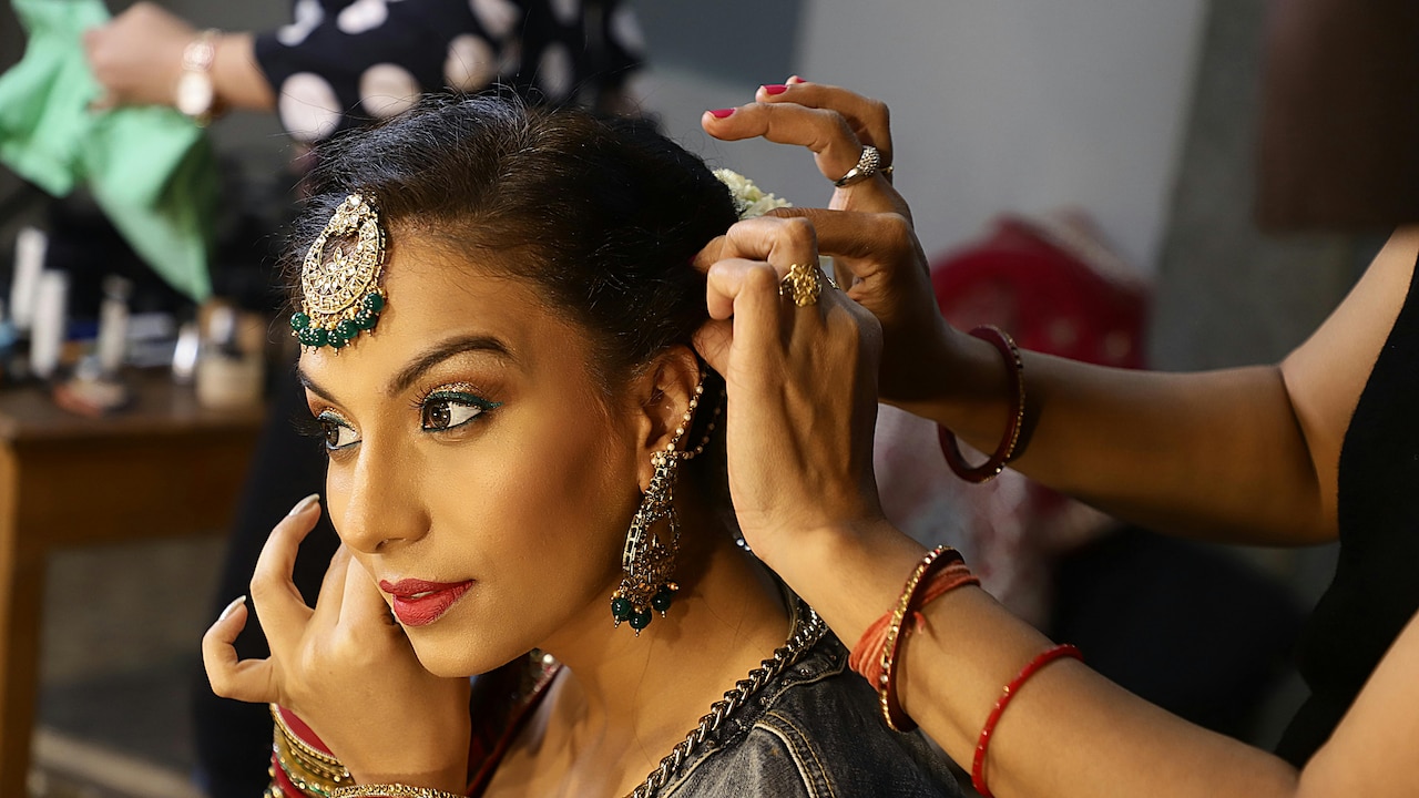 Try different hair and makeup looks to look glowy this festive season