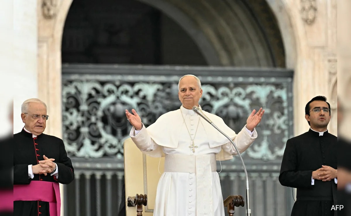 Pope Leo Lifts Traditional Mass Restrictions In Bid To Heal Church Divisions