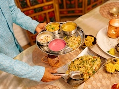 Fasting Vs Feasting: What Really Happens Inside Your Body This Festive Season