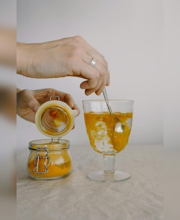 Health Benefits Of Ginger-Turmeric Water