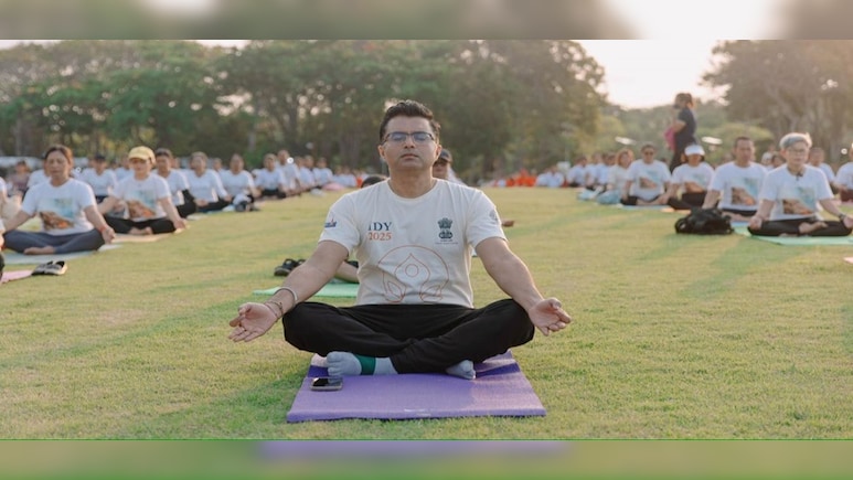 एक्सरसाइज के बाद भी नहीं कम हो रहा वजन? जानिए अपनी बॉडी शेप के अनुसार सही कसरत और डाइट एक्सरसाइज के बाद भी नहीं कम हो रहा वजन? जानिए अपनी बॉडी शेप के अनुसार सही कसरत और डाइट
