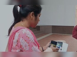 इंजीनियर पति ने बगैर तलाक दिए कर ली दूसरी शादी, वर्दीधारी कर रहा है मदद, महिला ने SP की शिकायत   इंजीनियर पति ने बगैर तलाक दिए कर ली दूसरी शादी, वर्दीधारी कर रहा है मदद, महिला ने SP की शिकायत