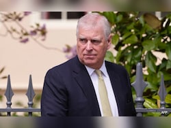 Opinion | A Prince, A Teen, Queen&#039;s Hush Money: The Sex Scandal Rocking UK&#039;s Royal Family