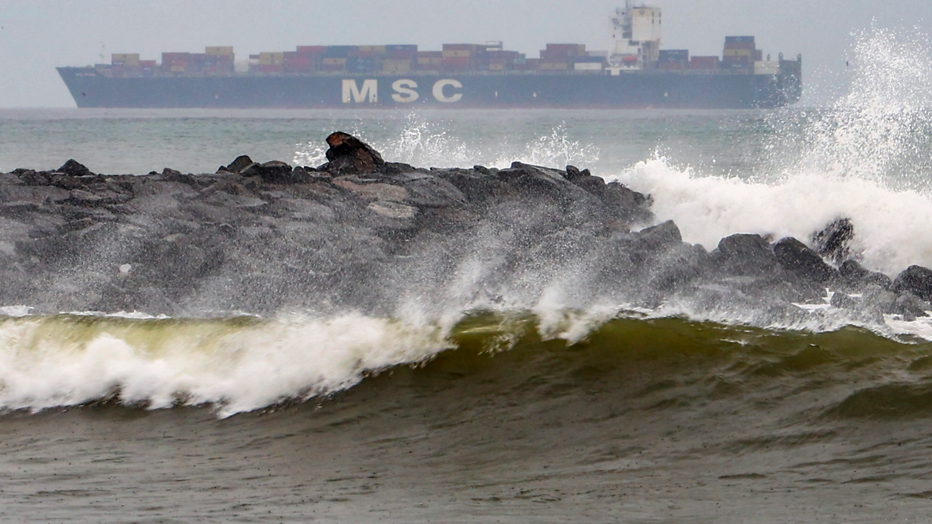 1 Killed, 2 Injured As Cyclone Montha Makes Landfall In Andhra