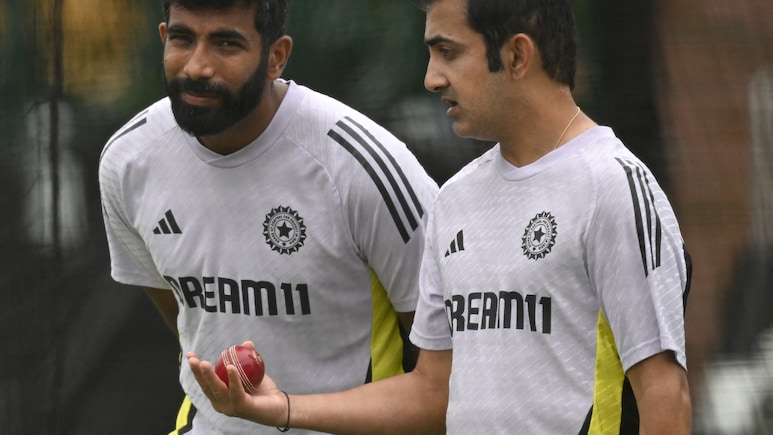 IND vs RSA: दक्षिण अफ्रीका के खिलाफ टेस्ट टीम का ऐलान जल्द, तीसरे पेसर को लेकर बड़ा सवाल, इन 3 के बीच मुकाबला IND vs RSA: दक्षिण अफ्रीका के खिलाफ टेस्ट टीम का ऐलान जल्द, तीसरे पेसर को लेकर बड़ा सवाल, इन 3 के बीच मुकाबला