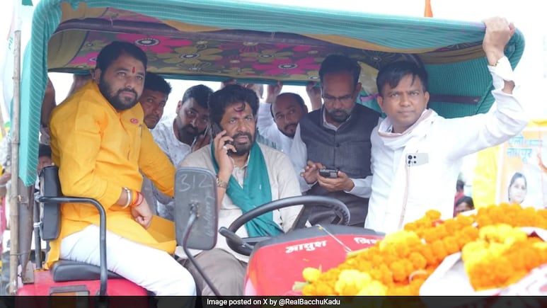 Maharashtra Leader Agrees To Shift Farmers' Protest From Nagpur Highway