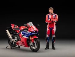 Honda Announces Special Edition CBR1000RR-R Fireblade SP: Pics