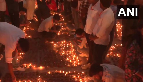 Diwali LIVE:  भव्य, दिव्य और अलौकिक... अयोध्या में दीपोत्सव का बना वर्ल्ड रिकॉर्ड