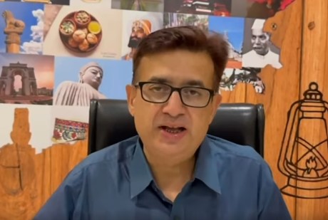 किस्‍मत इसे कहते हैं, गाली पर नौशाद का छिना टिकट, ऋषि मिश्रा की लग गई लॉटरी