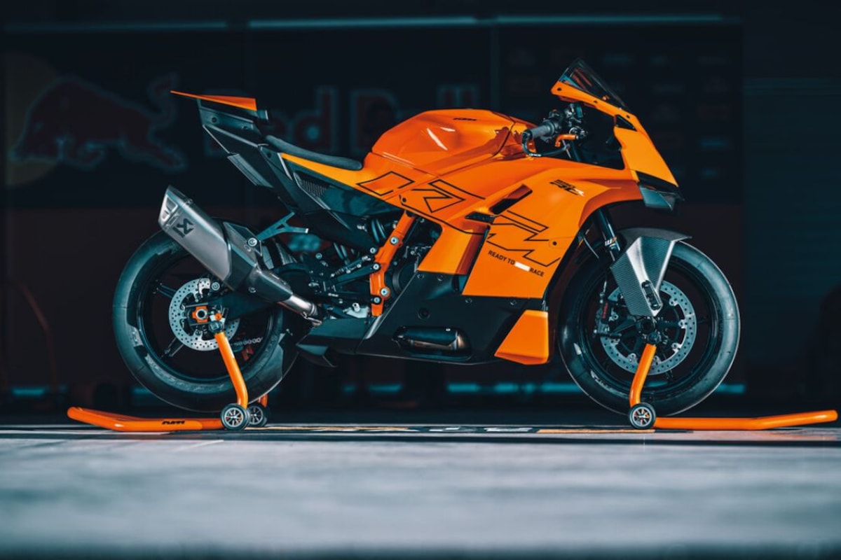 KTM 990 RC R KTM 990 RC R