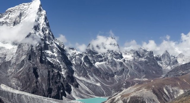 नेपाल के अन्नपूर्णा आधार शिविर में फंसे 17 भारतीय पर्यटकों को कुछ यूं बचाया गया