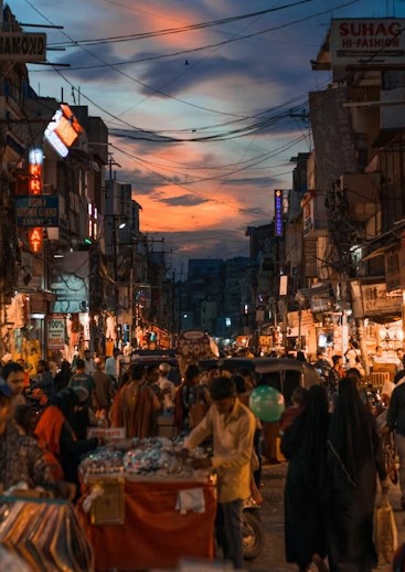 Foreigner's Post On Indian Etiquette Opens Up Civic Sense Debate: "Really Frustrates Me"
